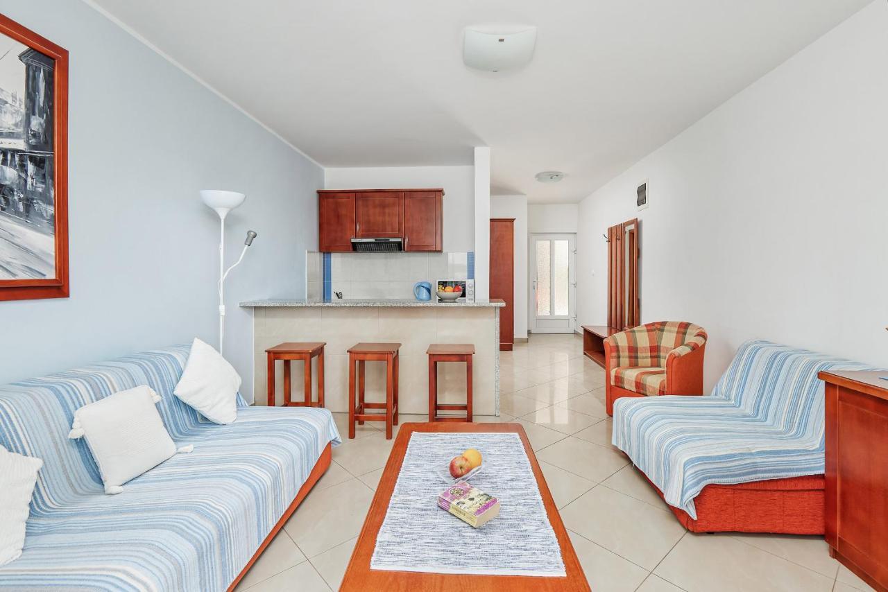 Rosic Apartments Tivat Buitenkant foto