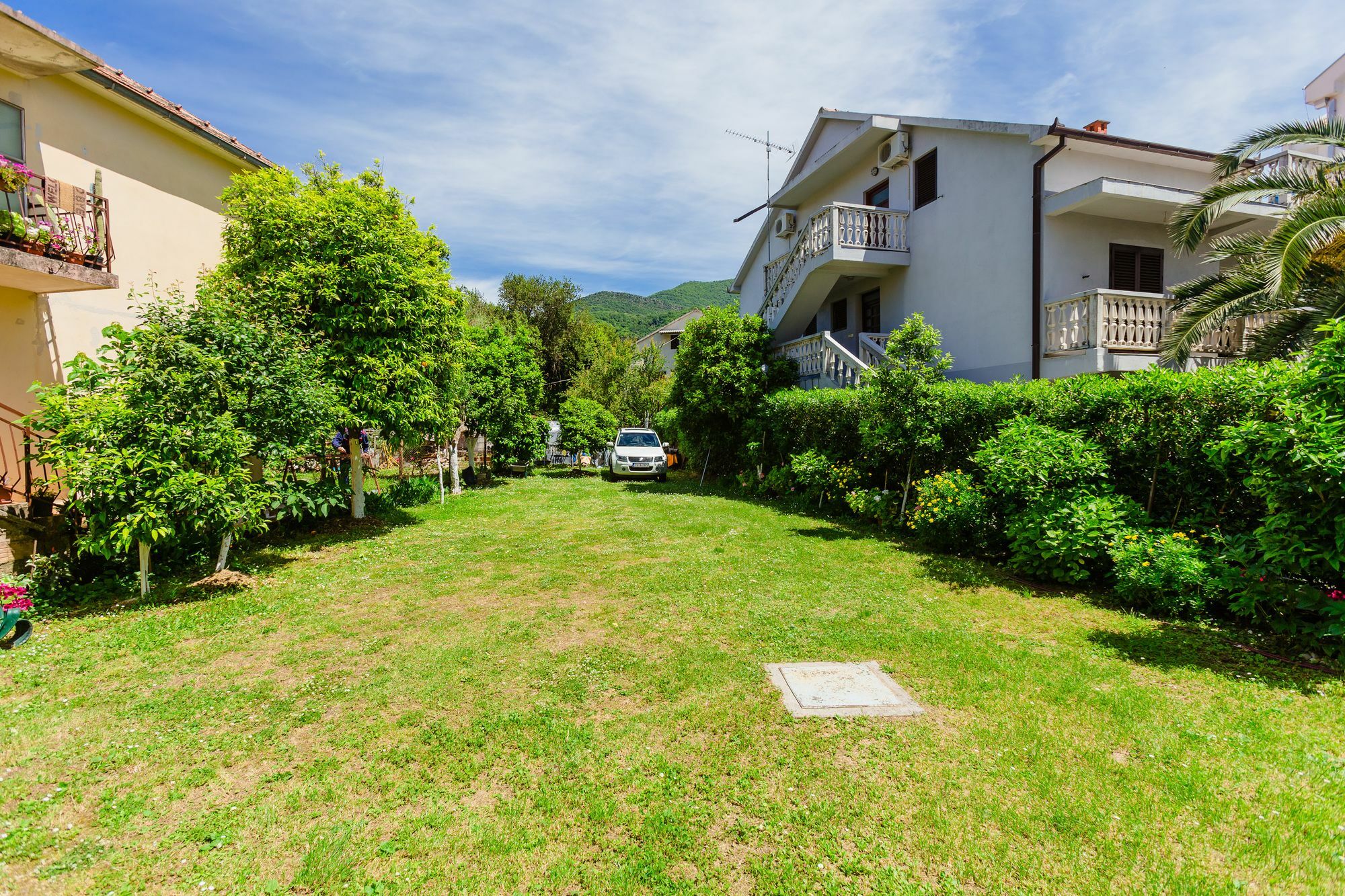 Rosic Apartments Tivat Buitenkant foto